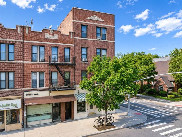 9104 3rd Avenue, Brooklyn, NY 11209