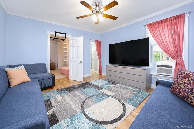 9104 3rd Avenue, Brooklyn, NY 11209