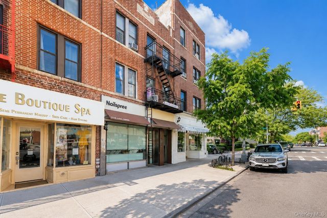 9104 3rd Avenue, Brooklyn, NY 11209