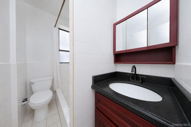 9104 3rd Avenue, Brooklyn, NY 11209
