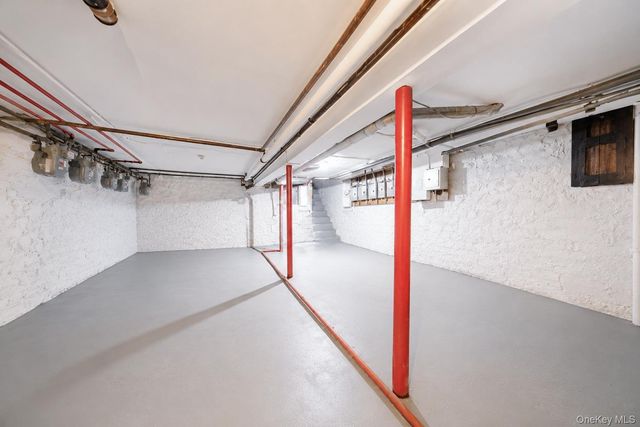 9104 3rd Avenue, Brooklyn, NY 11209
