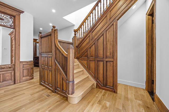 208 LINCOLN Road, New York City, NY 11225