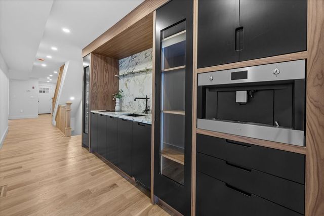208 LINCOLN Road, New York City, NY 11225