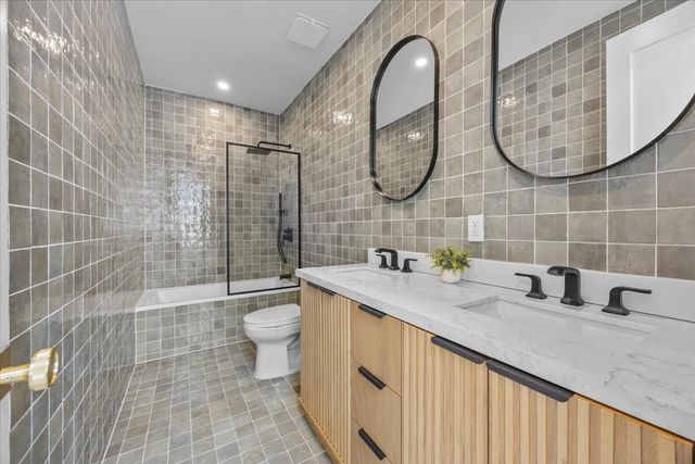 208 LINCOLN Road, New York City, NY 11225