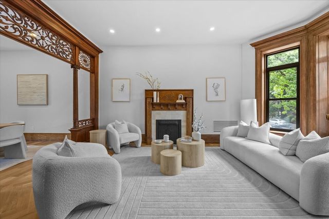 208 LINCOLN Road, New York City, NY 11225