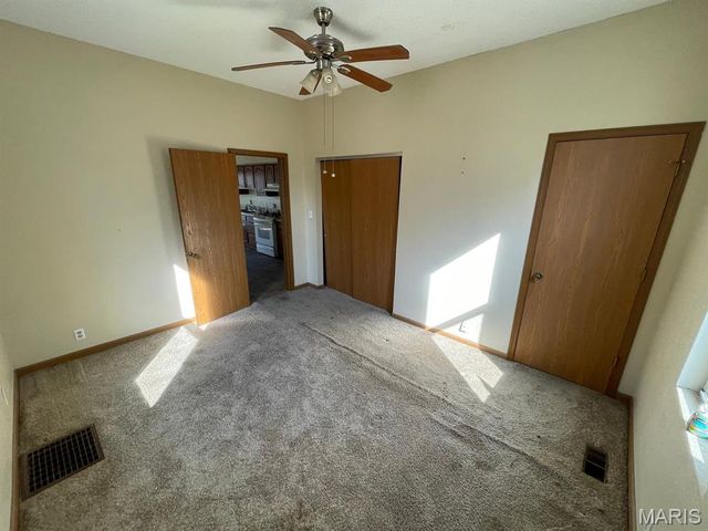 525 Gueltig Avenue, Edwardsville, IL 62025