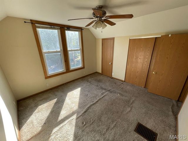 525 Gueltig Avenue, Edwardsville, IL 62025