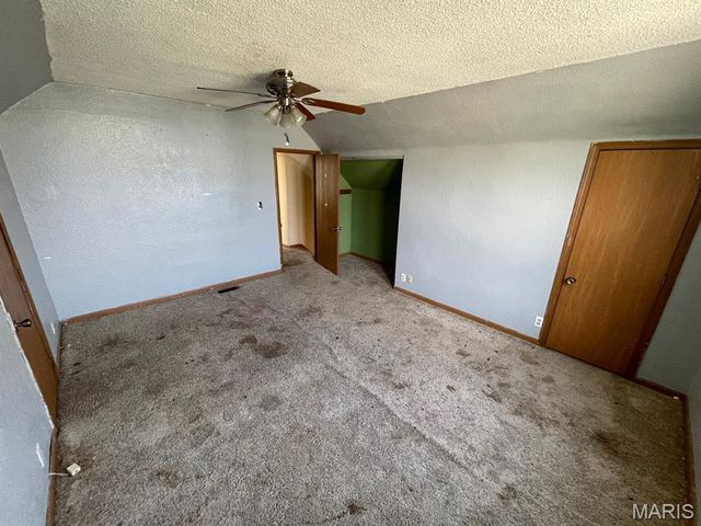 525 Gueltig Avenue, Edwardsville, IL 62025