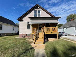 525 Gueltig Avenue, Edwardsville, IL 62025