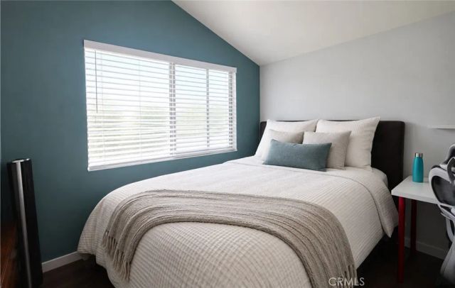 512 Dahlia Avenue, Corona Del Mar, CA 92625