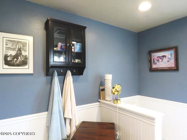 435 Cozy Cove Drive, Homer, AK 99603