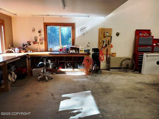 435 Cozy Cove Drive, Homer, AK 99603