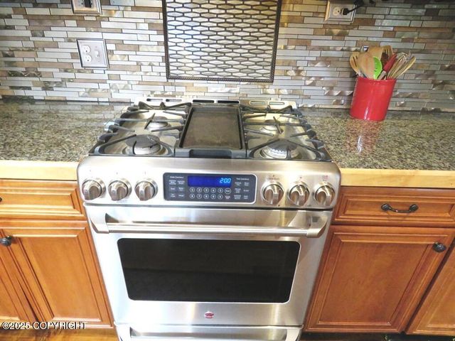 435 Cozy Cove Drive, Homer, AK 99603