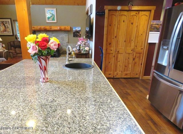 435 Cozy Cove Drive, Homer, AK 99603