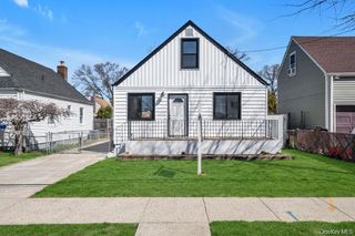 1568 Madison Street, Elmont, NY 11003