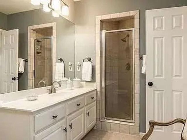 5607 Courtyard DR, Austin, TX 78731