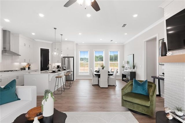 542 Otwell Avenue, Cumming, GA 30040