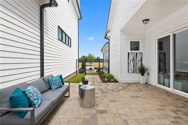 542 Otwell Avenue, Cumming, GA 30040