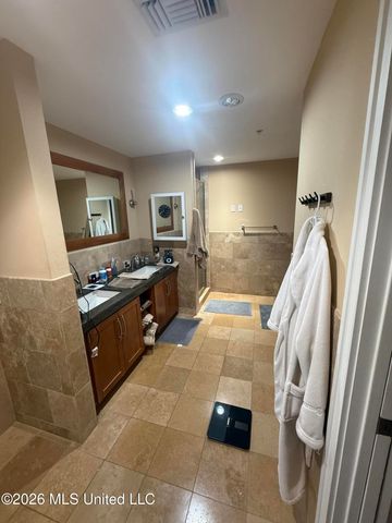 2060 Beach Boulevard, 1508, Biloxi, MS 39531