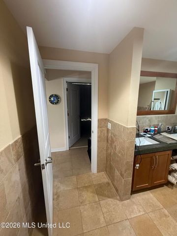 2060 Beach Boulevard, 1508, Biloxi, MS 39531