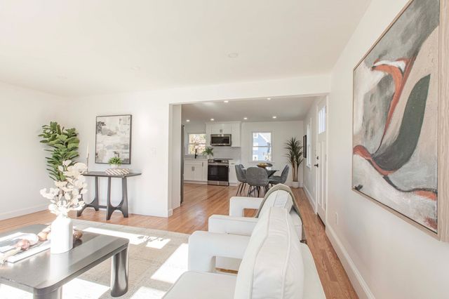 12 Norcross Circle 12, Arlington, MA 02474