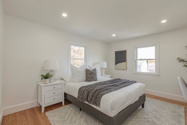 12 Norcross Circle 12, Arlington, MA 02474