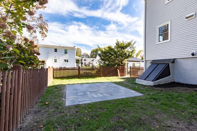 12 Norcross Circle 12, Arlington, MA 02474