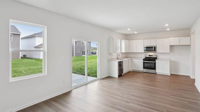 2476 Barbera Drive, Oswego, IL 60543