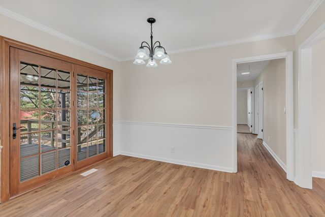 305 S Pawnee Dr, Springfield, TN 37172