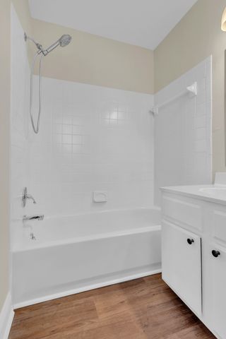 305 S Pawnee Dr, Springfield, TN 37172