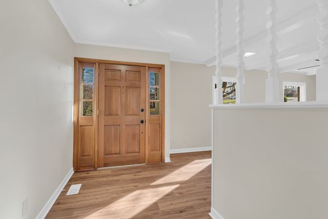 305 S Pawnee Dr, Springfield, TN 37172