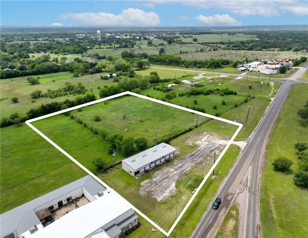 7818 Highway 6 Loop, Navasota, TX 77868 — photo 2