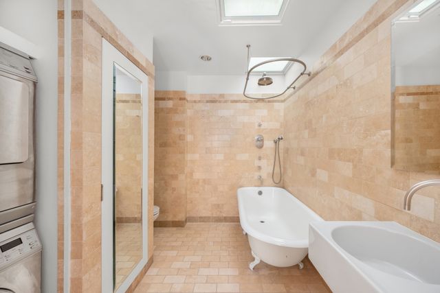 1342 Lexington Avenue, New York City, NY 10128