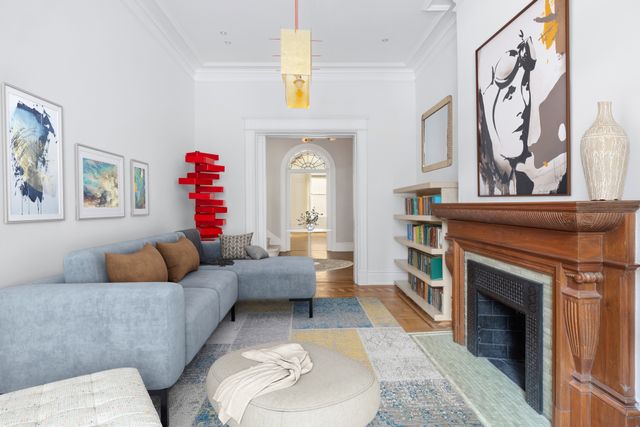 1342 Lexington Avenue, New York City, NY 10128