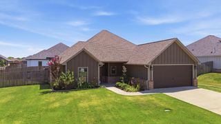 217 Smith Circle, Lindale, TX 75771
