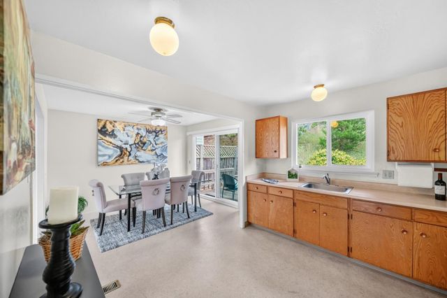 1287 Lerida Way, Pacifica, CA 94044