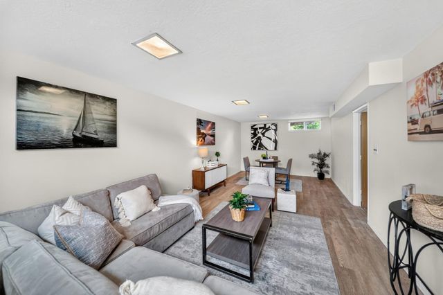 1287 Lerida Way, Pacifica, CA 94044
