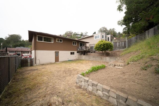 1287 Lerida Way, Pacifica, CA 94044
