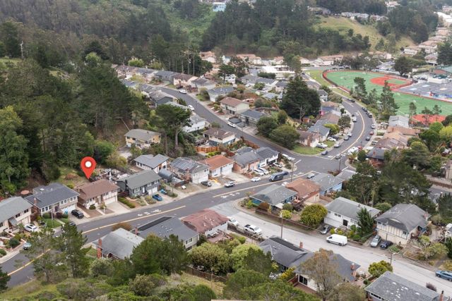 1287 Lerida Way, Pacifica, CA 94044