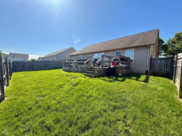 1022 Gallium Drive, Cicero, IN 46034