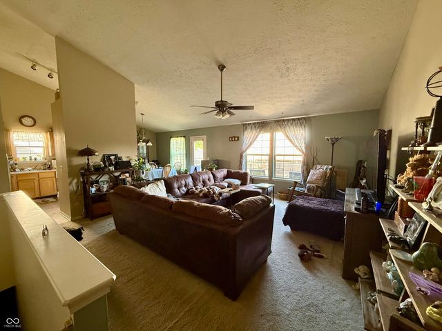 1022 Gallium Drive, Cicero, IN 46034