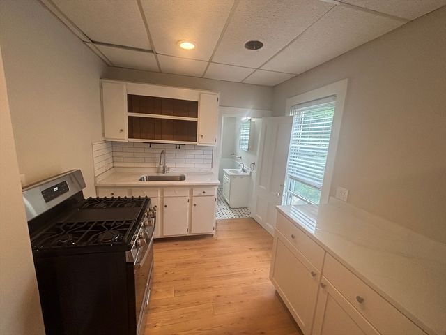 261 Plymouth St 4, East Bridgewater, MA 02333