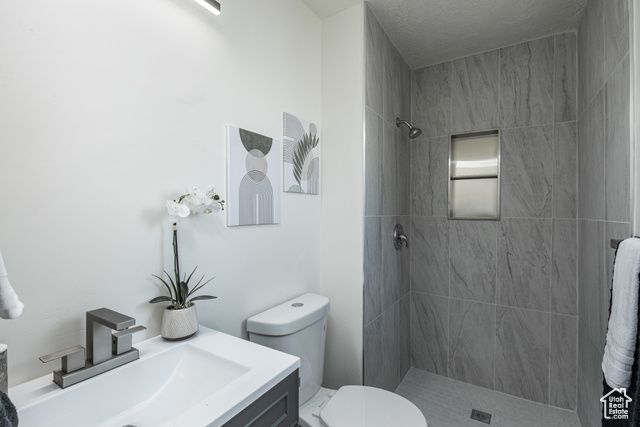 7122 S WOODGREEN RD, West Jordan, UT 84084