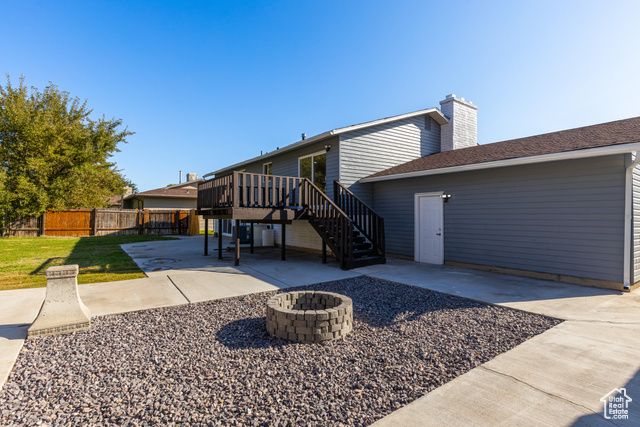 7122 S WOODGREEN RD, West Jordan, UT 84084