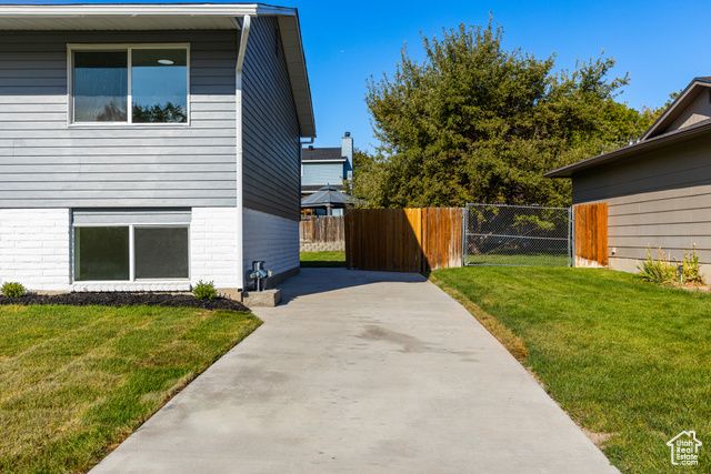 7122 S WOODGREEN RD, West Jordan, UT 84084