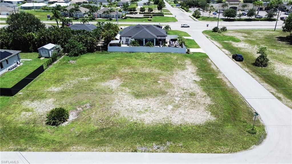 Image 1 of property listing at 3121 16th PL, Cape Coral, FL 33914