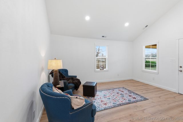 5924 W 31st Street, Tulsa, OK 74107