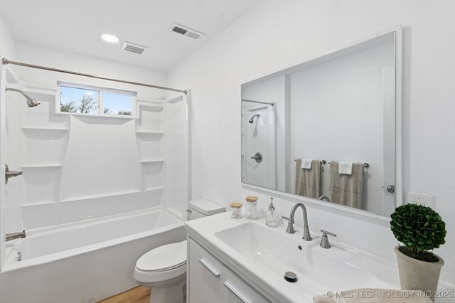 5924 W 31st Street, Tulsa, OK 74107