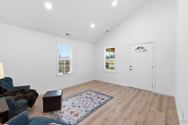 5924 W 31st Street, Tulsa, OK 74107