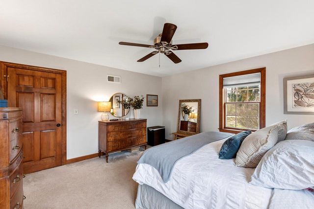 13725 Lake Shore DRIVE, Mequon, WI 53097